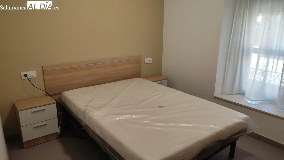 Interior de una de las habitaciones / CORRAL