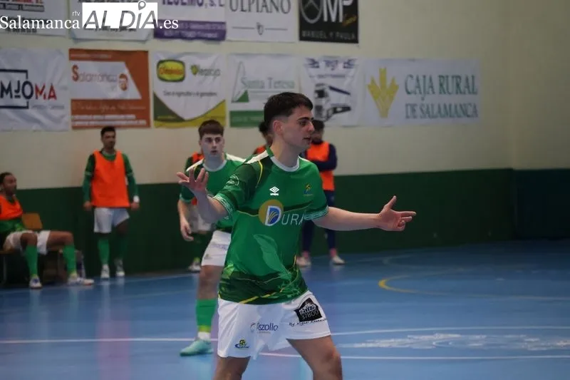 Foto 2 - El Piensos Dur&aacute;n Albense sufre una contundente derrota en casa ante el San Crist&oacute;bal (1-6)