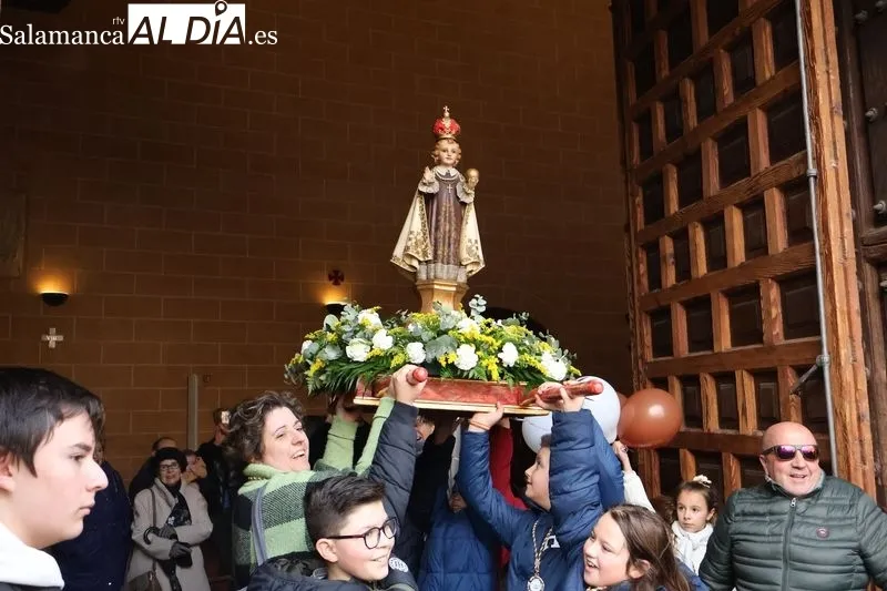 Foto 11 - Los ni&ntilde;os protagonizan la Fiesta del Ni&ntilde;o Jes&uacute;s de Praga en Alba de Tormes
