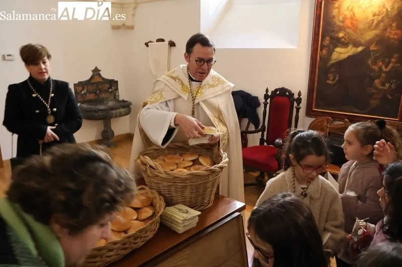 Foto 7 - Los ni&ntilde;os protagonizan la Fiesta del Ni&ntilde;o Jes&uacute;s de Praga en Alba de Tormes