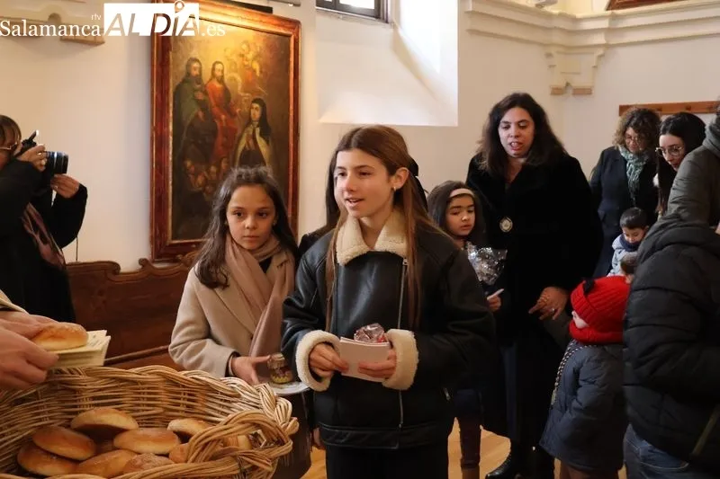 Foto 4 - Los ni&ntilde;os protagonizan la Fiesta del Ni&ntilde;o Jes&uacute;s de Praga en Alba de Tormes
