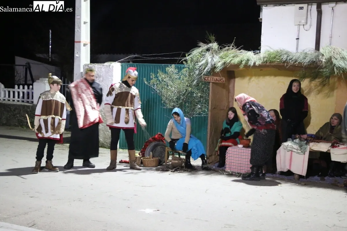 Belén viviente en Valderrodrigo con cerca de 50 personajes / CORRAL