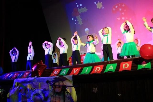 Foto 8 - As&iacute; fue el Festival de Navidad en el Colegio Calasanz