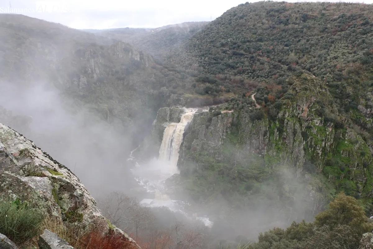 Espectacular aspecto del Pozo de los humos tras el paso de la borrasca Garoé / CORRAL