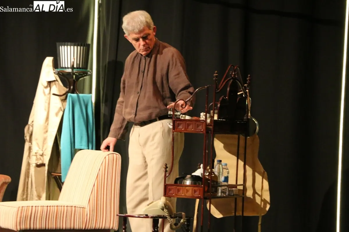 Representación de 'Salvaje' por la compañía ¡Teatro, Teatro! en Vitigudino / CORRAL