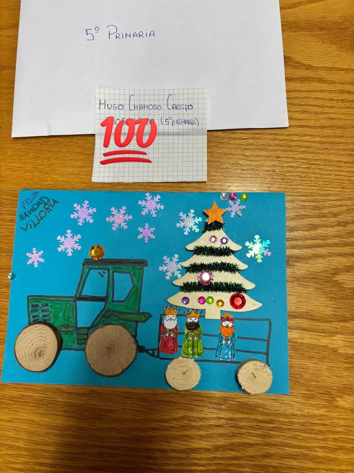 Foto 3 - Hugo Hern&aacute;ndez, Hugo Chamoso y Lucia del Rey, ganadores del tradicional concurso de postales navide&ntilde;as de Villoria