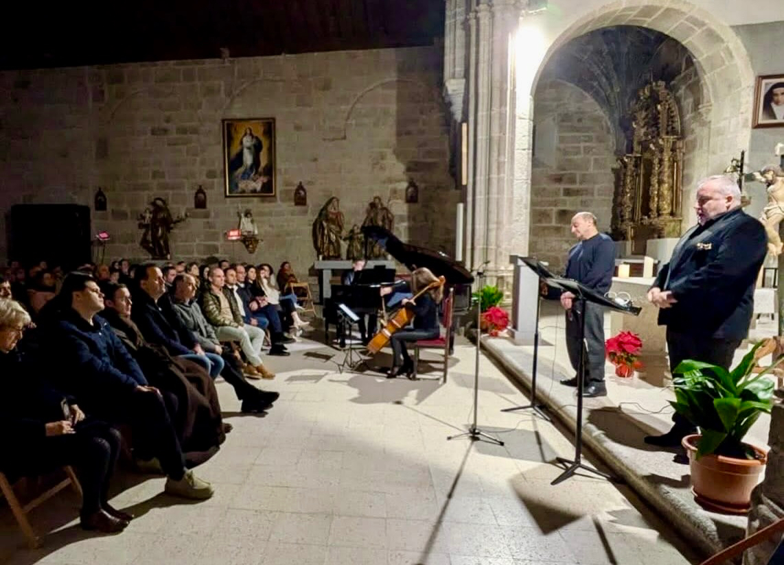 ‘El Cántico Espiritual de San Juan de la Cruz’ llena de público, música y versos la iglesia de Mancera de Abajo