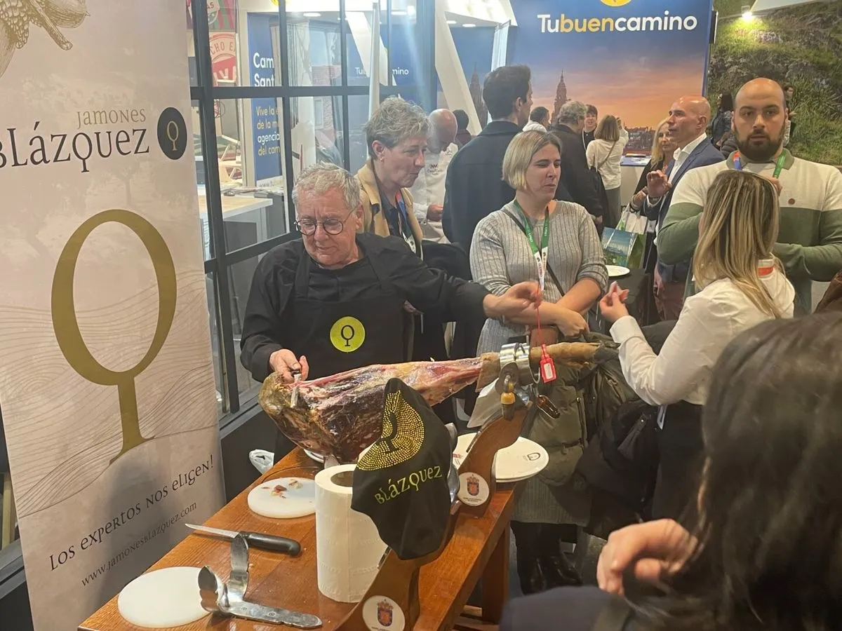 El stand de Guijuelo en Fitur ha recibido, de nuevo, numerosas visitas