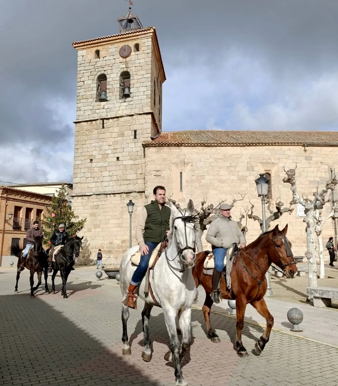 Macotera celebraba este sábado a San Antón. Fotos José Guerras
