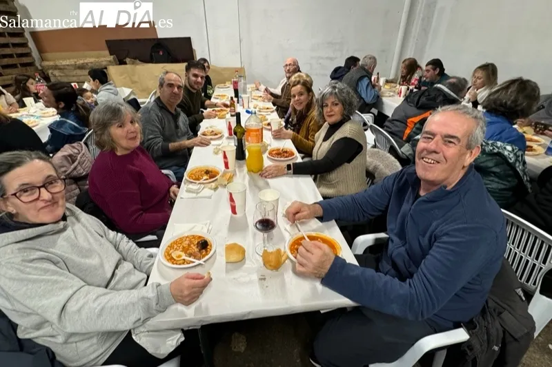 Alubiada de San Antón de la cofradía Nuestra Señora de la Esperanza