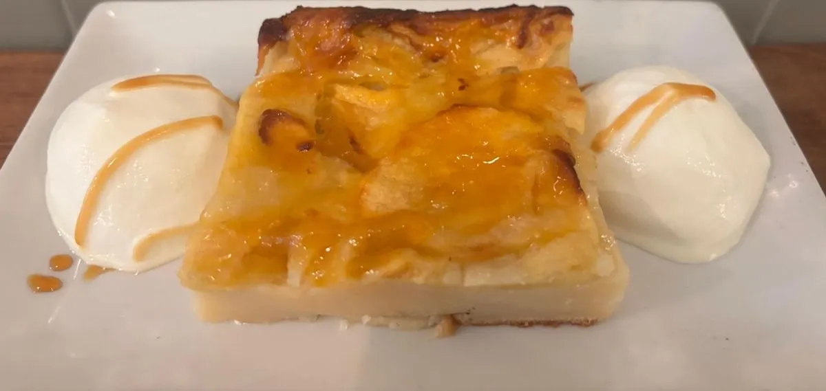 Uno de los postres caseros del menú del día en La Mantequería