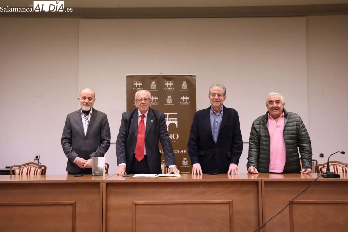 Presentación de la programación del Casino de Salamanca con motivo del centenario del nacimiento de Carmen Martín Gaite. Foto de David Sañudo