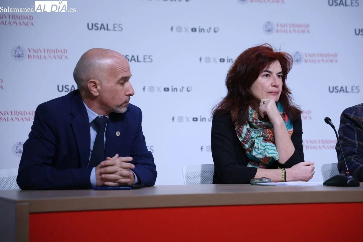Presentación de los Premios Cum Laude al Talento Joven para potenciar el mérito académico y profesional de los universitarios. Foto de David Sañudo