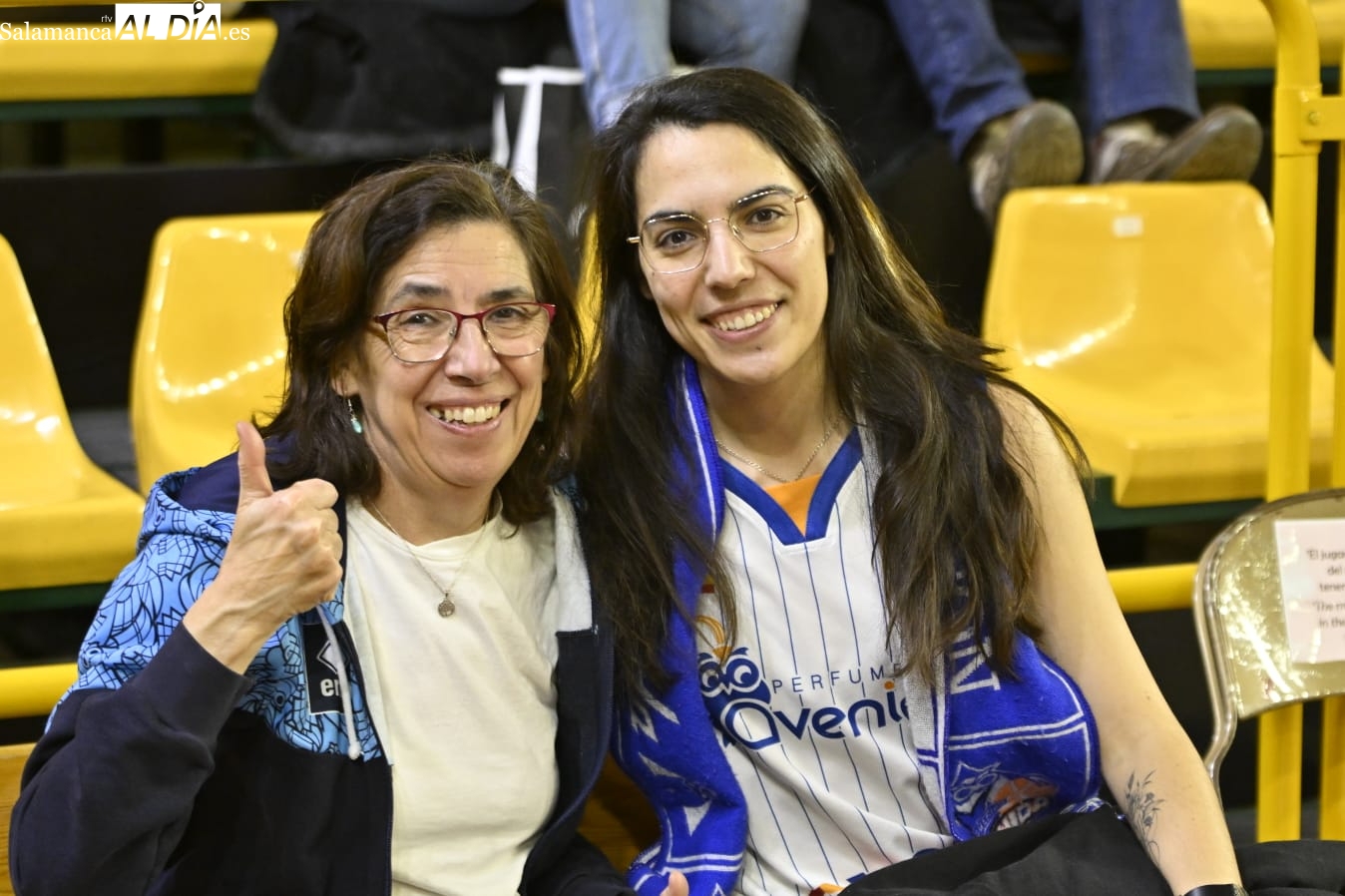 La Marea Azul es la sexta, séptima, octava... jugadora de un maltrecho Perfumerías Avenida por el brote (FOTOS Y VÍDEO)