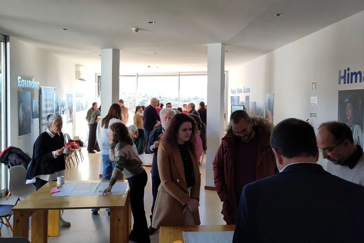 Segundo encuentro de 17 asociaciones de la Raya en Barca d'Alva