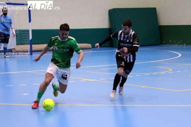 Foto 7 - Victoria de oficio del Piensos Dur&aacute;n Albense ante el colista (7-6)