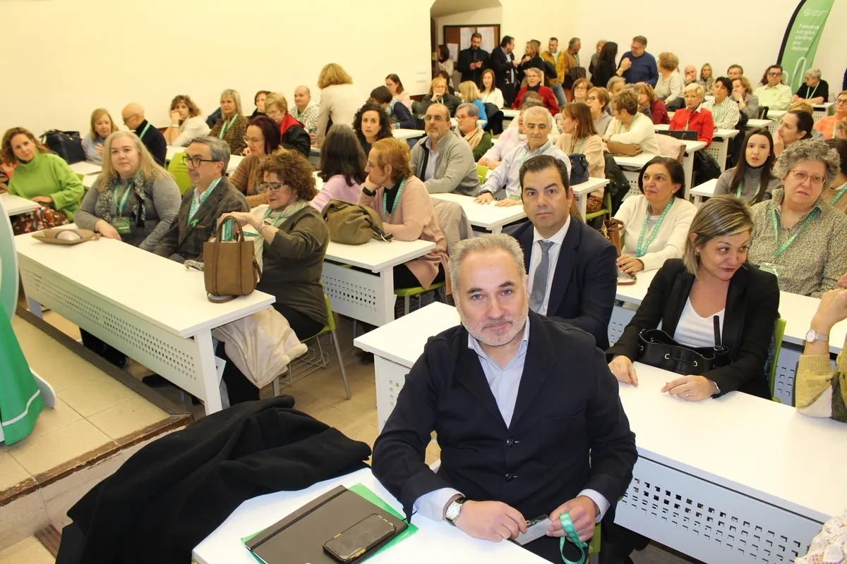Fotos del brindis facilitadas por AECC Salamanca