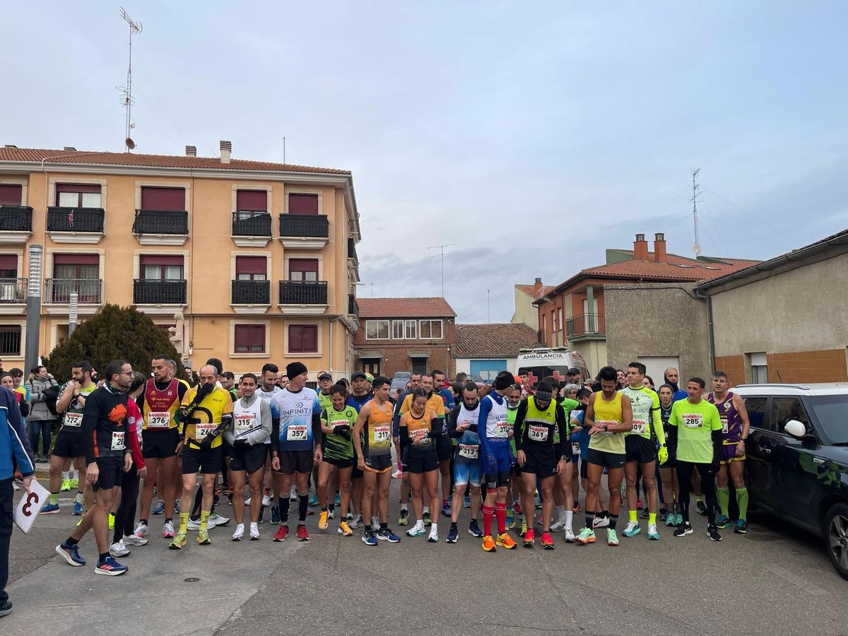 La XIV Carrera Navideña de San Cristóbal de la Cuesta triunfa a lo grande (GALERÍA DE FOTOS)