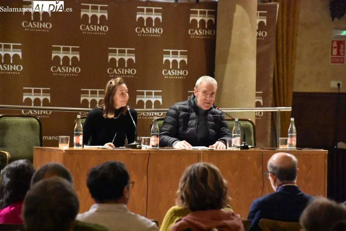 Presentación del catálogo y estudio de la vida y la obra de José Luis Núñez Solé. Fotografía: Fernando Sánchez Gómez.