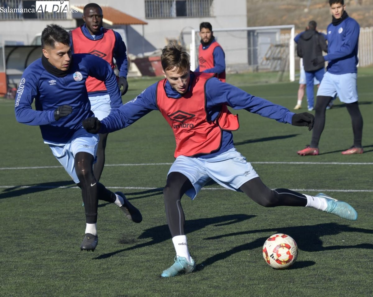 /deportes/salamanca-uds-entrenamiento-bajas