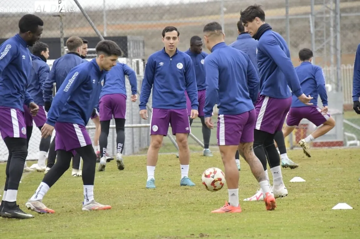 Entrenamiento del Salamanca UDS en el Anexo