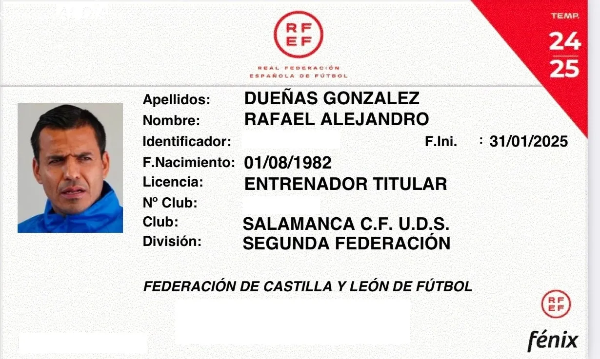 Así es el carnet de primer entrenador de Rafa Dueñas en el Salamanca UDS