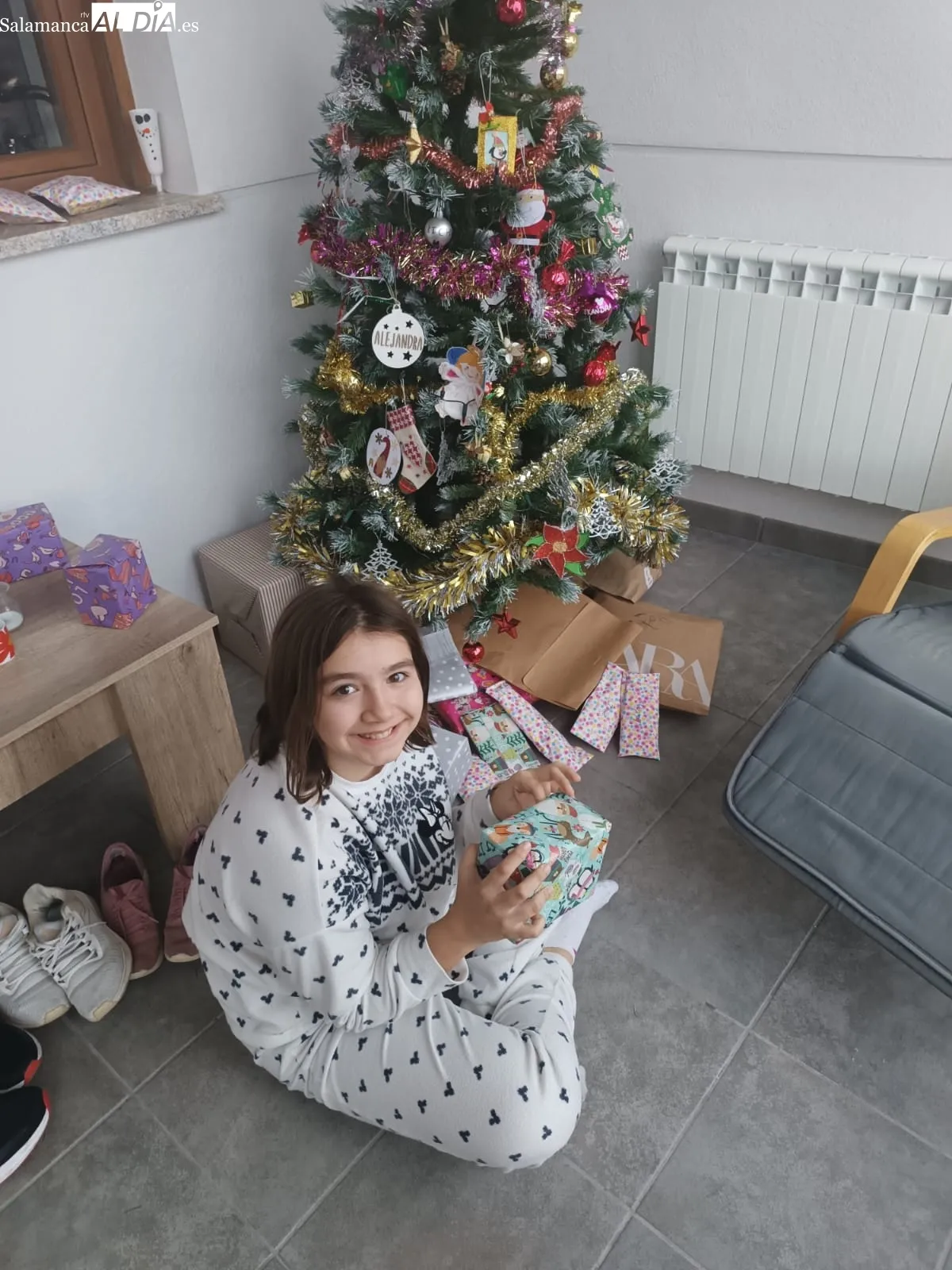 Los salmantinos con sus regalos de Reyes | Fotos cedidas 