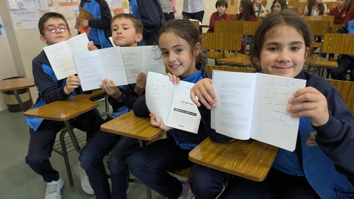 Encuentro de los alumnos del colegio San Juan Bosco con la escritora Beatriz Osés