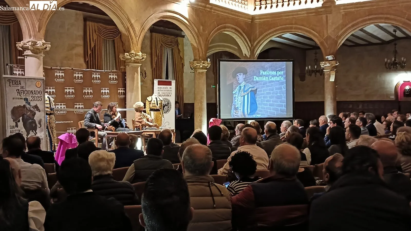 Coloquio entre Castaño y Dolores Aguirre
