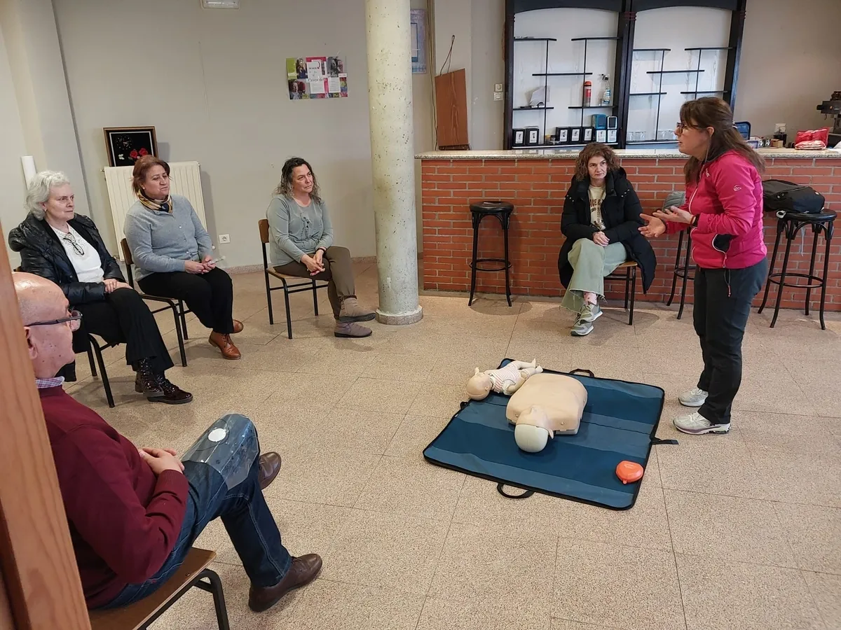 Curso de primeros auxilios y manejo de desfibrilador DESA en El Cubo de Don Sancho