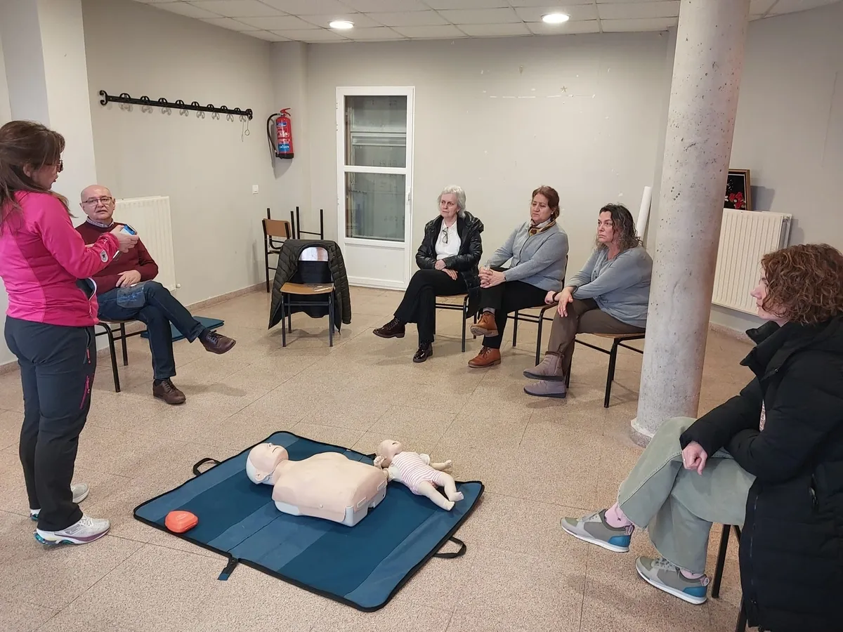 Curso de primeros auxilios y manejo de desfibrilador DESA en El Cubo de Don Sancho