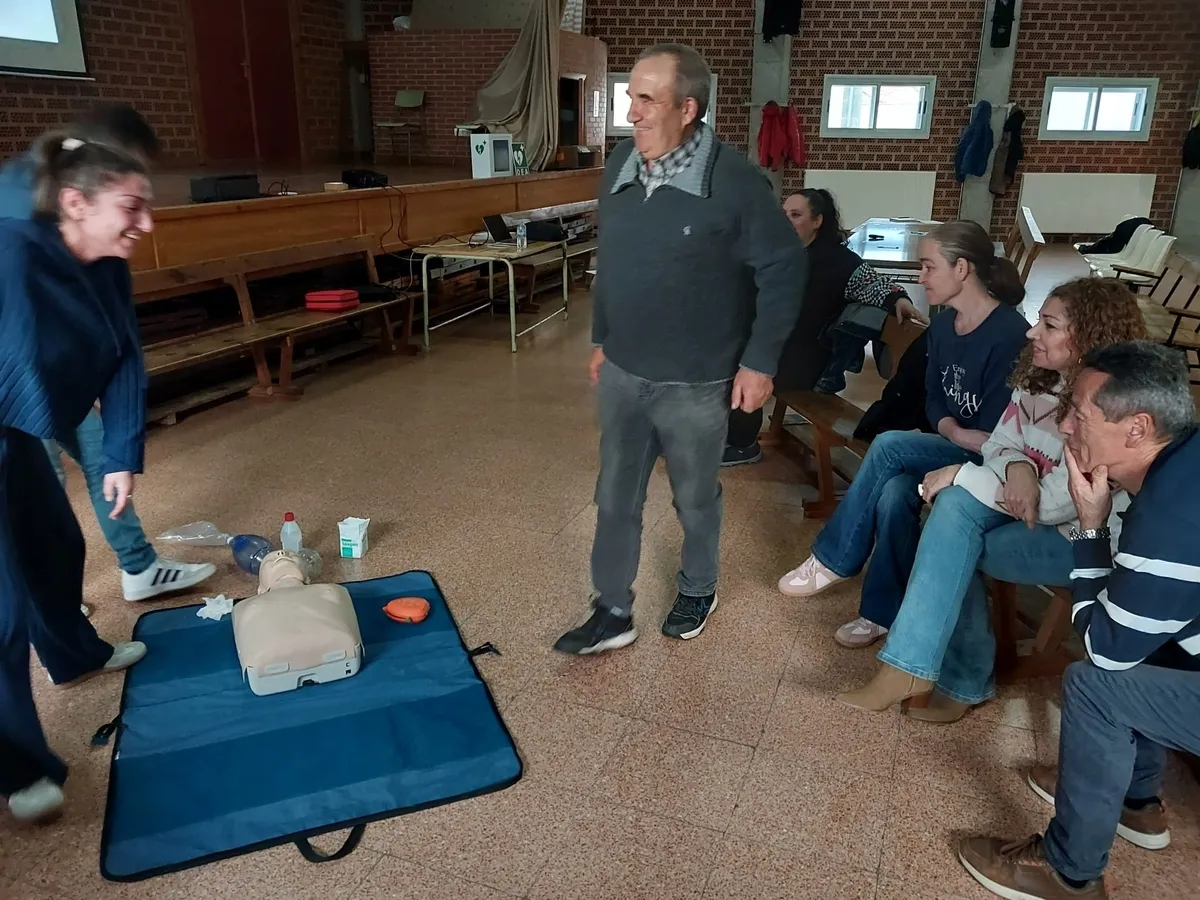 Curso de primeros auxilios y manejo de desfibrilador DESA en El Cubo de Don Sancho