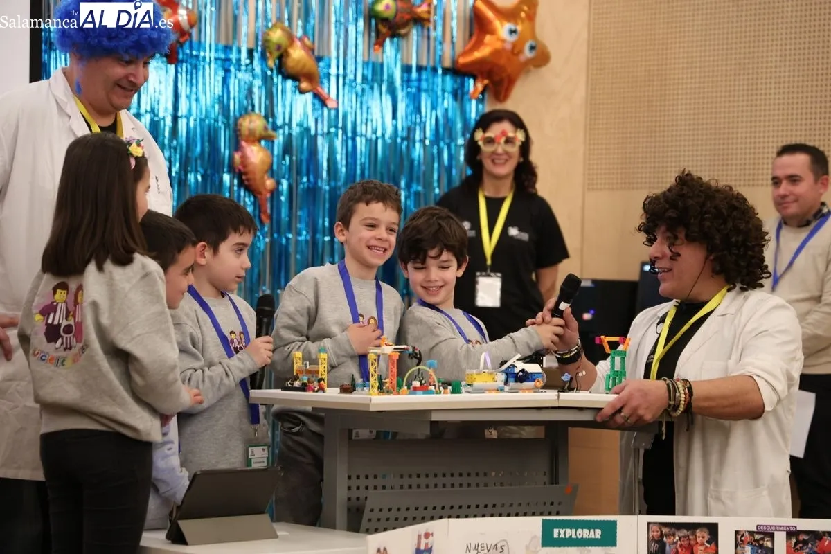 Gran participación de jóvenes en la IX edición del torneo First Lego League Salamanca | FOTOS: David Sañudo 