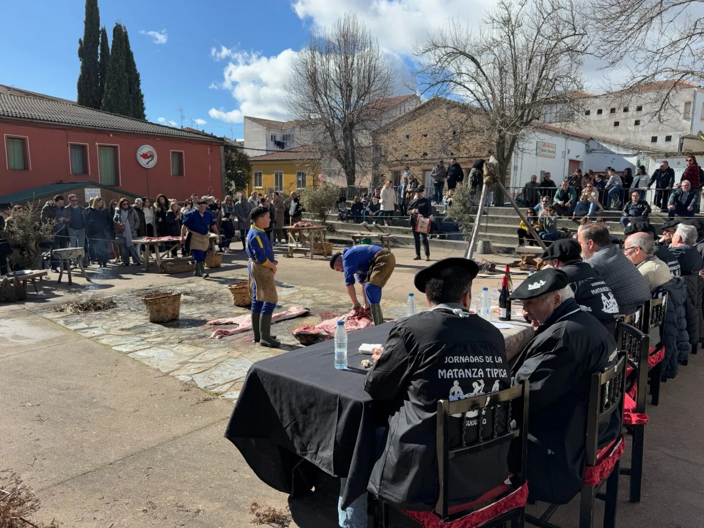 Gran arranque de la 39ª Jornadas de la Matanza Típica de Guijuelo | FOTOS: Ayuntamiento de Guijuelo 