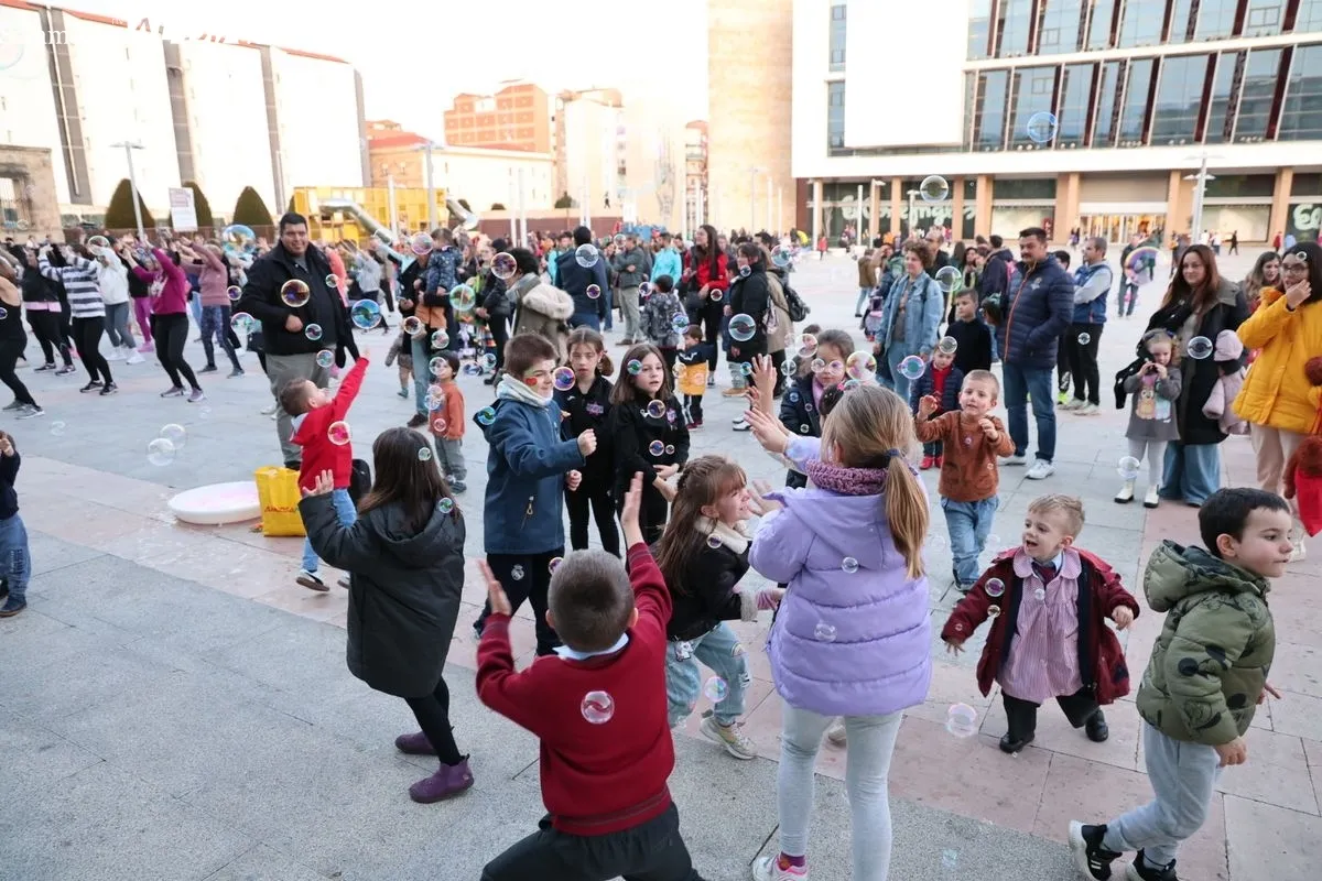 Corazones Guerreros visibiliza las Cardiopatías Congénitas con actividades e ilusión en Salamanca | FOTOS: David Sañudo 