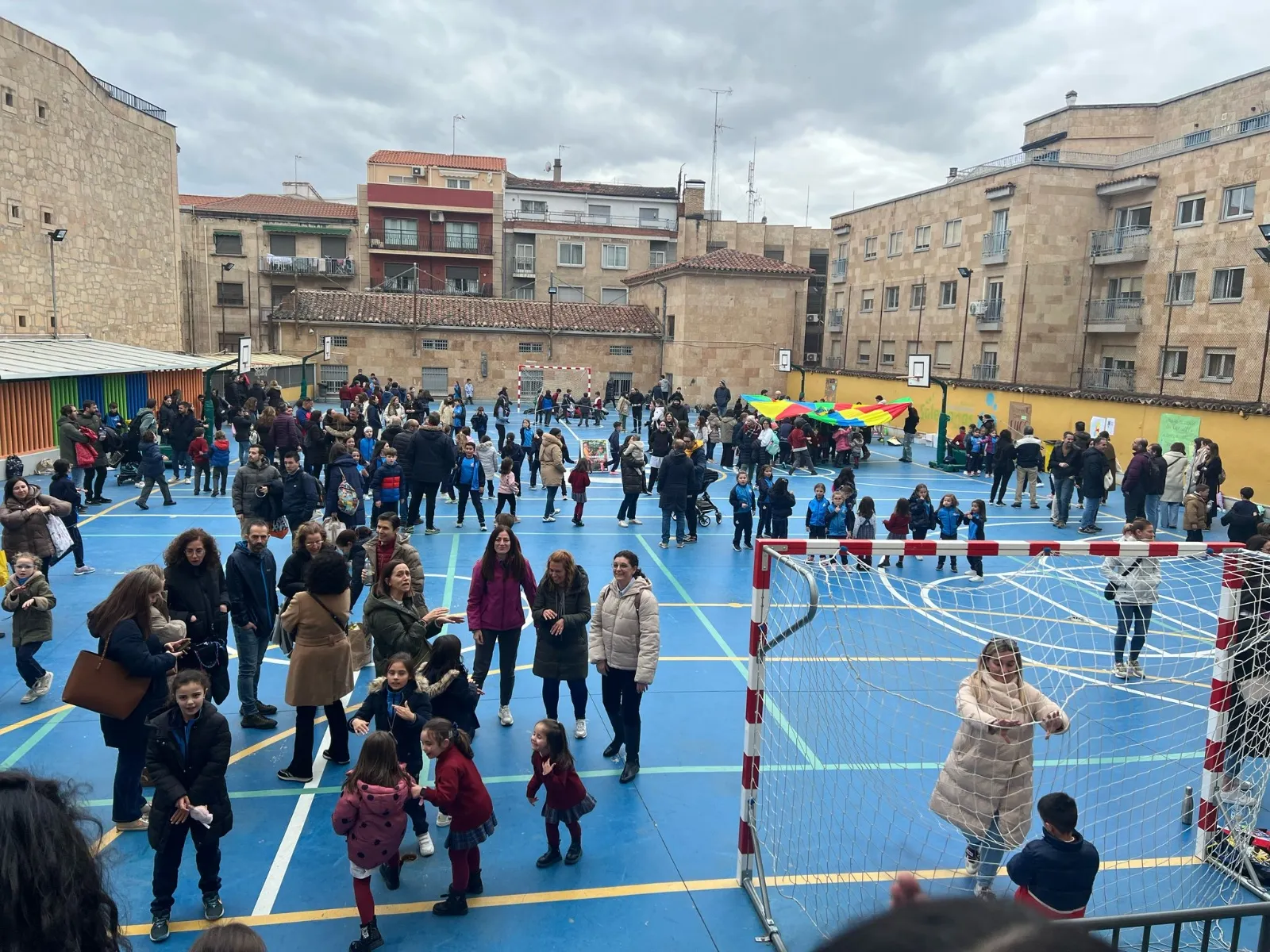  El Colegio San Juan Bosco celebra su tradicional Operación Bocata 