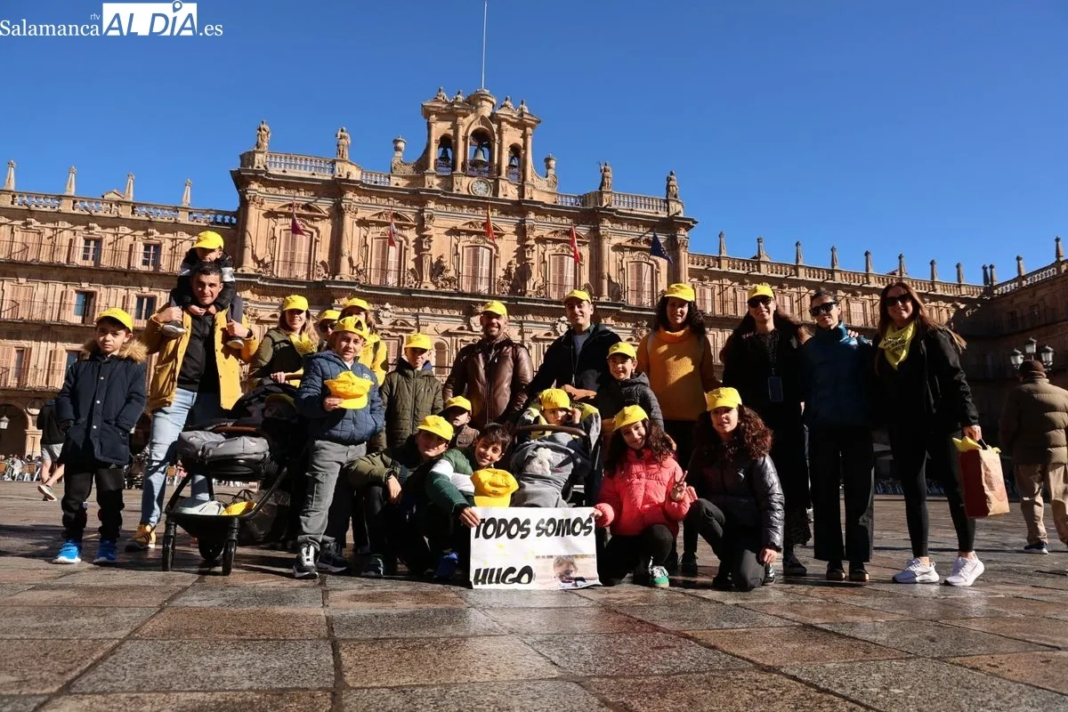 Salamanca se tiñe de amarillo con la marcha solidaria de AERSCYL | FOTOS: David Sañudo 