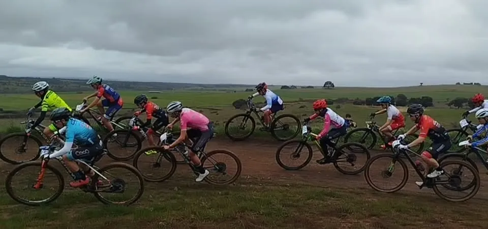 Foto 4 - El Club de J&oacute;venes Ciclistas se congratula por el desarrollo y sus resultados en el Gran Premio de Gallegos