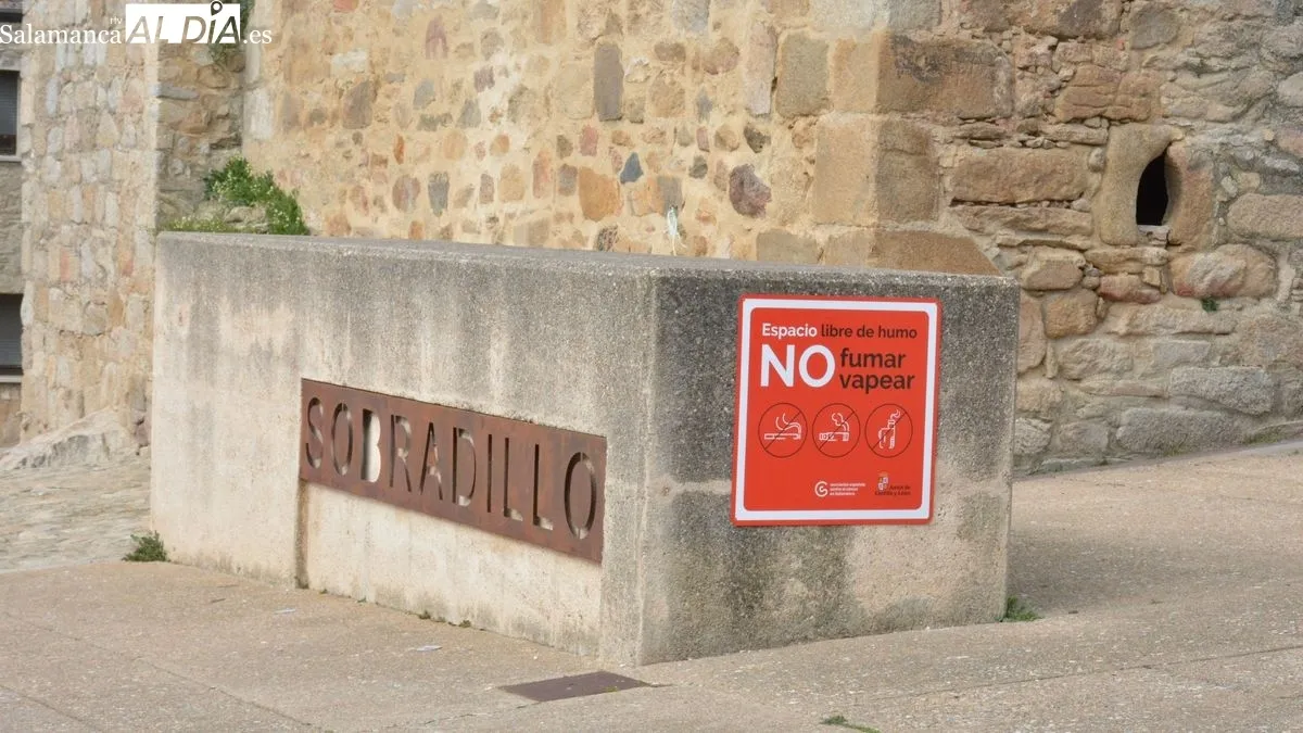 Foto 6 - Sobradillo estrena un 'Espacio Libre de Humo' pionero en el Parque Arribes del Duero y en la provincia de Salamanca