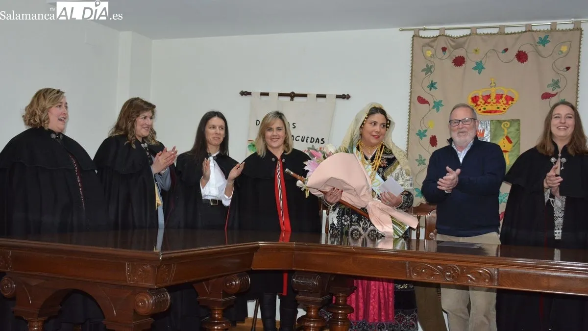 Foto 6 - M&aacute;s de 130 mujeres de Lumbrales celebran Las &Aacute;guedas, convocadas por una joven comisi&oacute;n