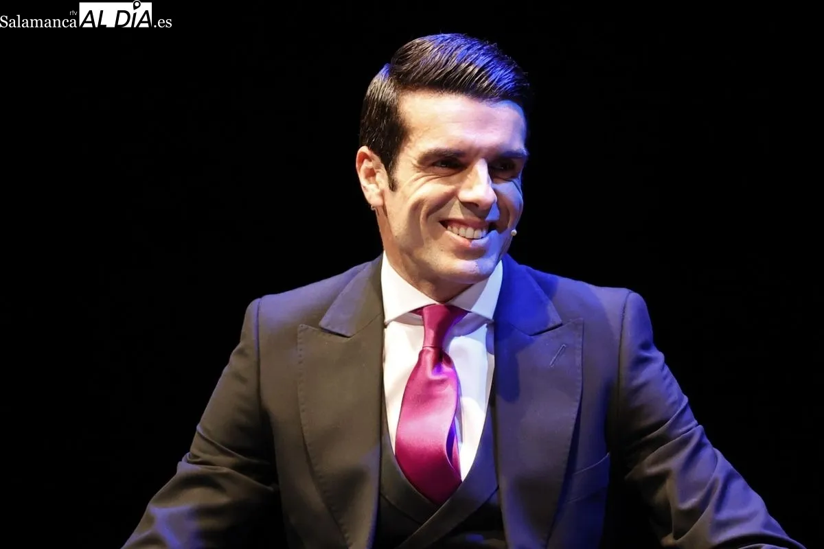 El Teatro Liceo rebosa torería en el homenaje de Juventud Taurina a Emilio de Justo | FOTOS: David Sañudo 