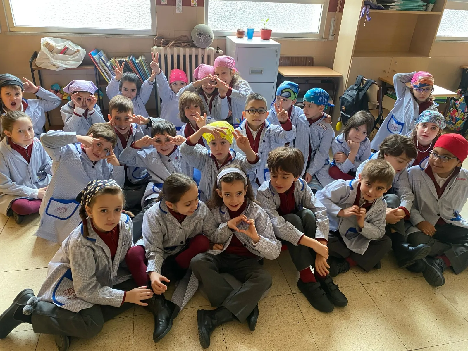 Alumnos del colegio San Juan Bosco se conciencian sobre el cáncer infantil