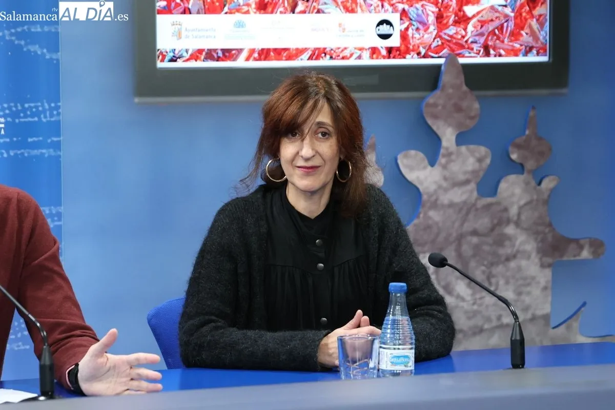 Ana Luz de Andrés, de la compañía La Chana Teatro, presentan el estreno absoluto de la obra ‘En el llano’. Foto de David Sañudo