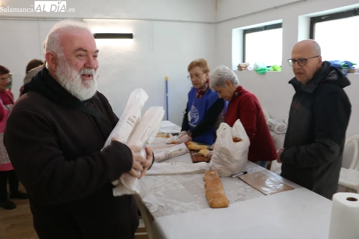 Nueva edición del bocata solidario de Manos Unidas en Vitigudino / CORRAL