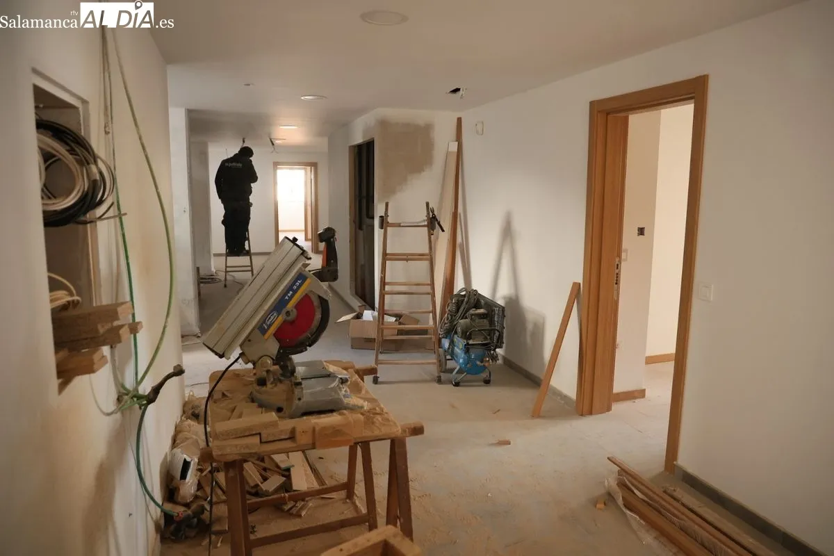 Obras del nuevo Centro de Convivencia para personas mayores o con movilidad reducida en el barrio Capuchinos. Foto de David Sañudo