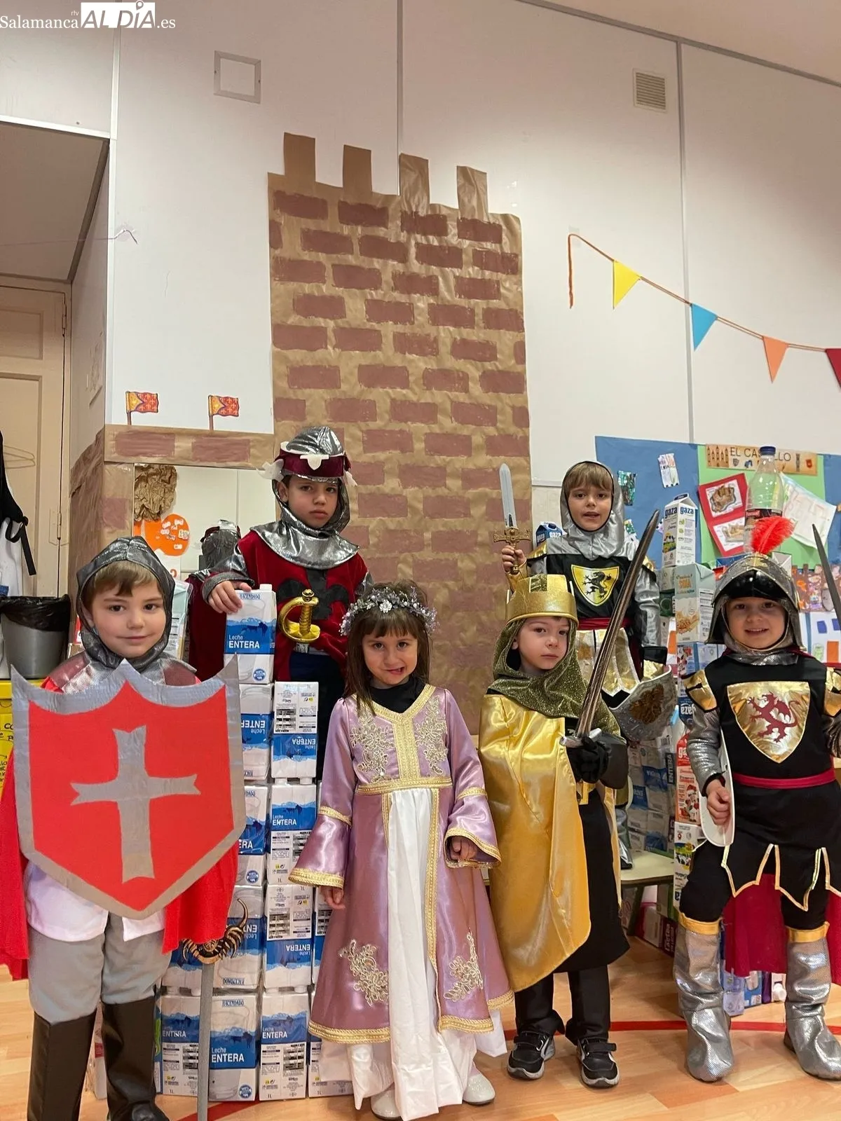 Disfraces y diversión para celebrar el Carnaval en el Colegio Sagrado Corazón - Jesuitinas de Salamanca