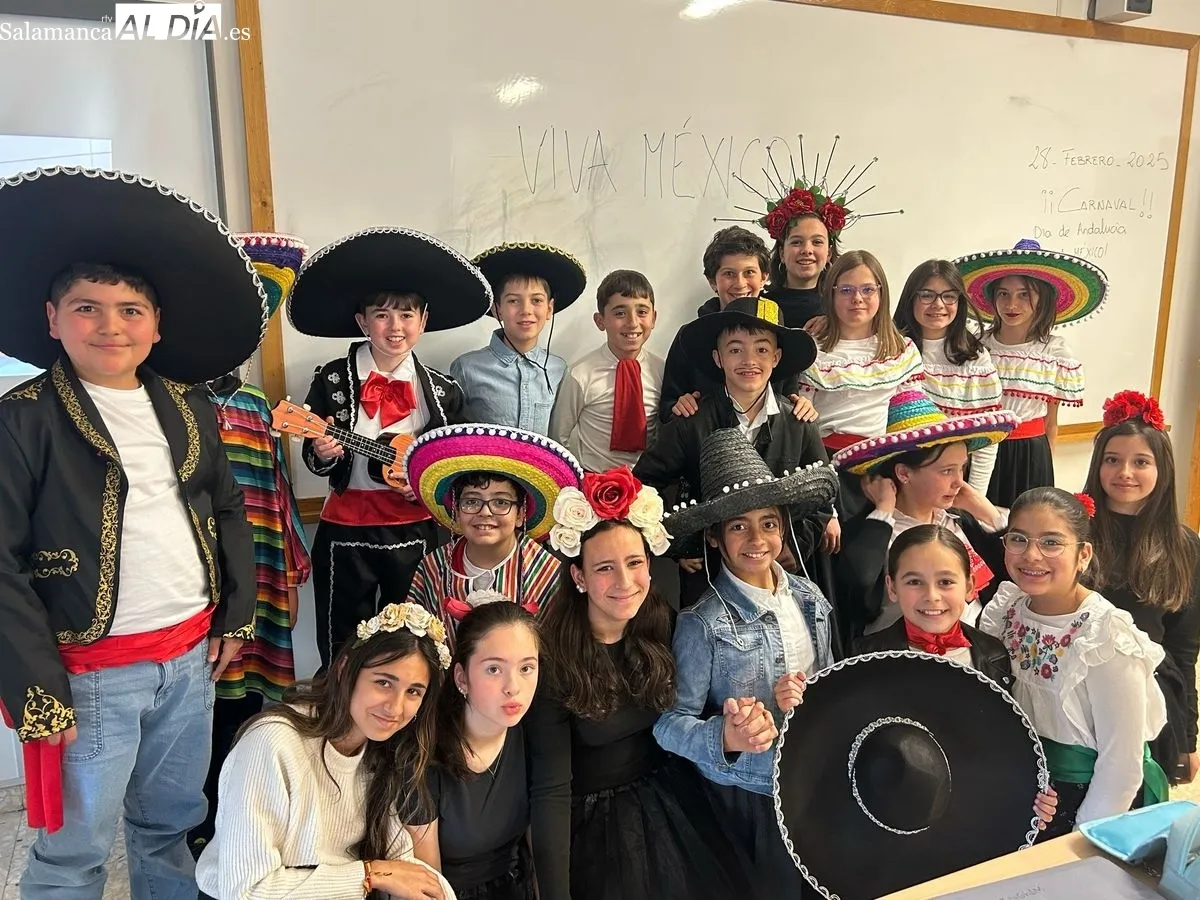 Disfraces y diversión para celebrar el Carnaval en el Colegio Sagrado Corazón - Jesuitinas de Salamanca