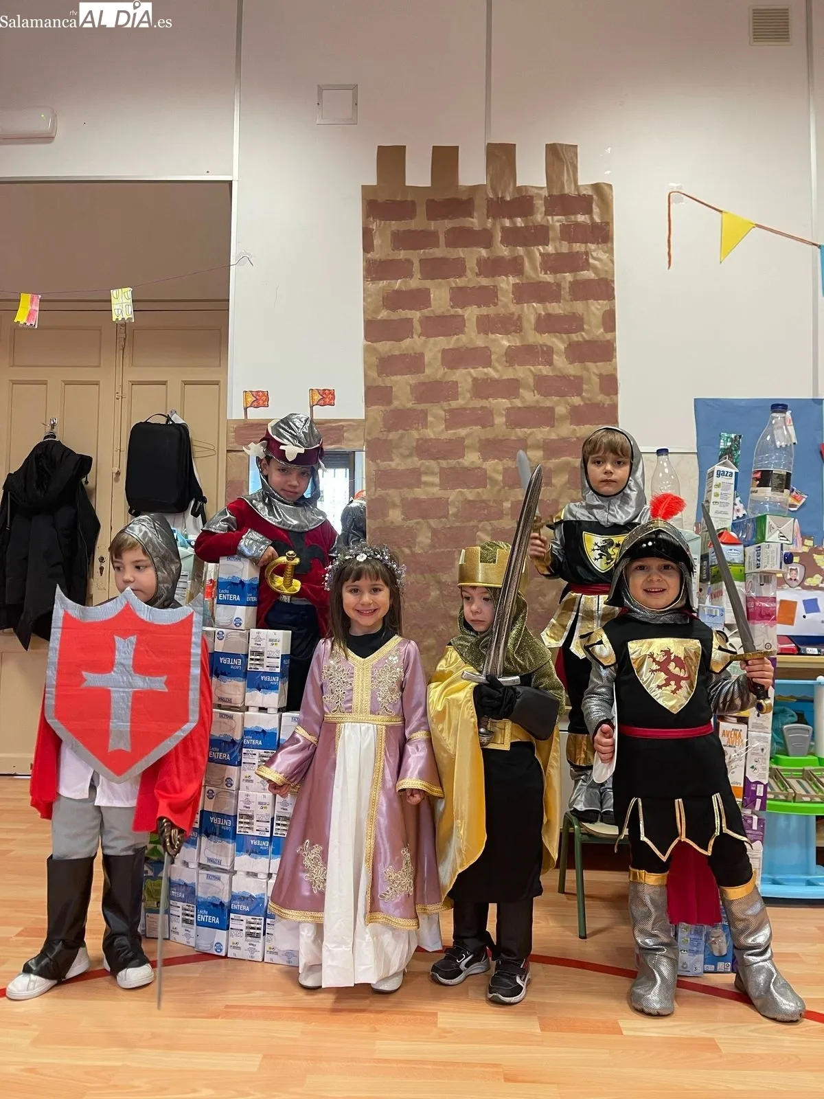 Disfraces y diversión para celebrar el Carnaval en el Colegio Sagrado Corazón - Jesuitinas de Salamanca