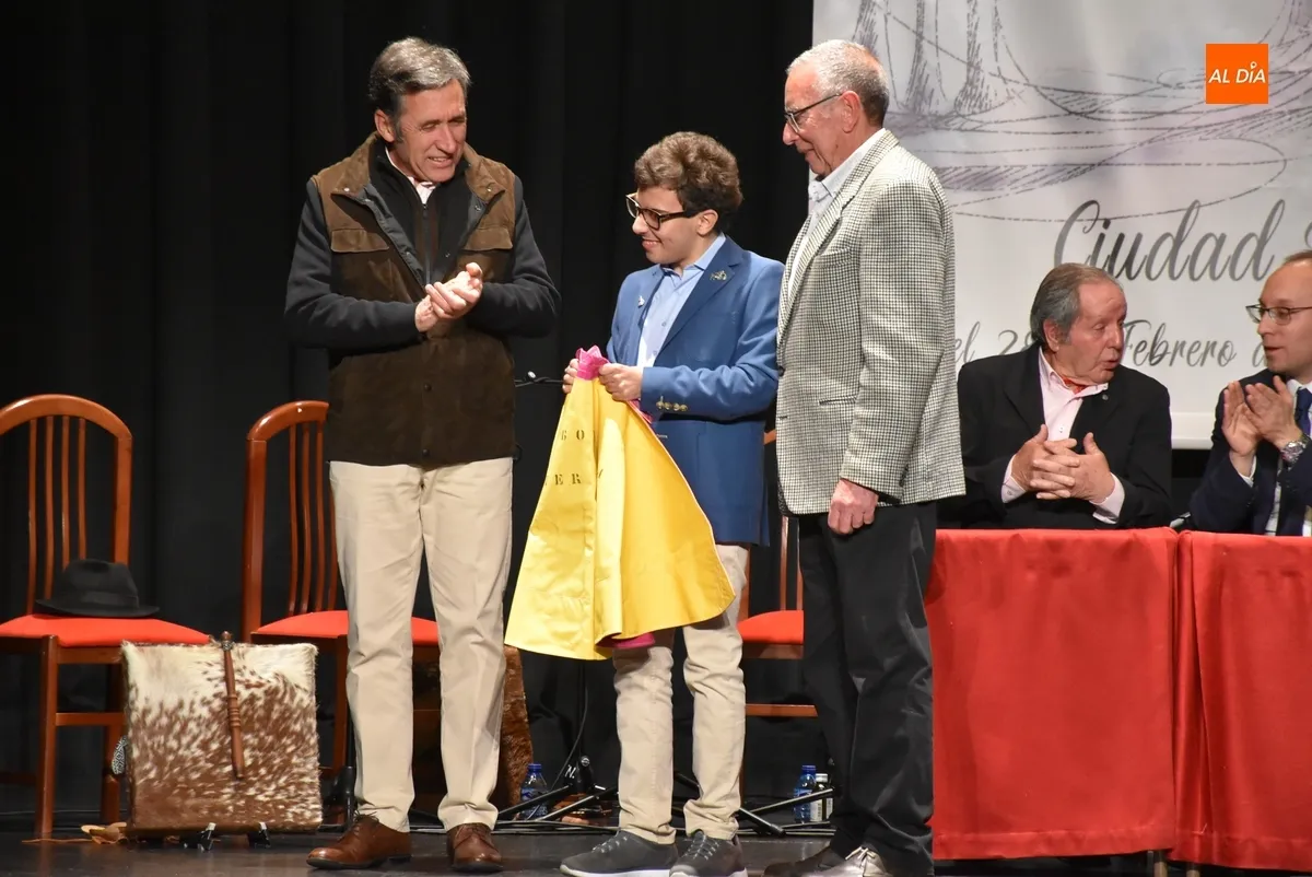 Foto 14 - El Bols&iacute;n premia al Ayuntamiento antes de una nueva fusi&oacute;n de los artes charro y gitano