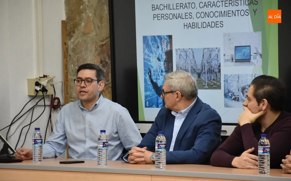 Foto 4 - El IES Tierra redondea su Semana de la Orientaci&oacute;n con las Ingenier&iacute;as como protagonistas
